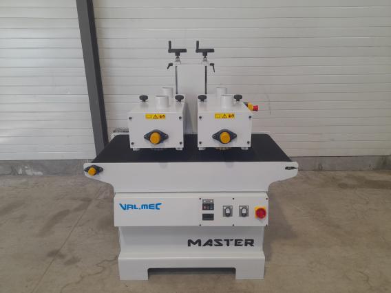 BROSSEUSE MASTER 600